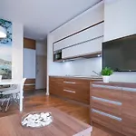 Mierzeja - Marina, Katy Rybackie, 100 M Od Zalewu Wislanego, Bezplatny Meleks