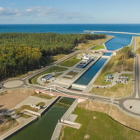 Mierzeja - Marina, Katy Rybackie, 100 M Od Zalewu Wislanego, Bezplatny Meleks Kąty Rybackie
