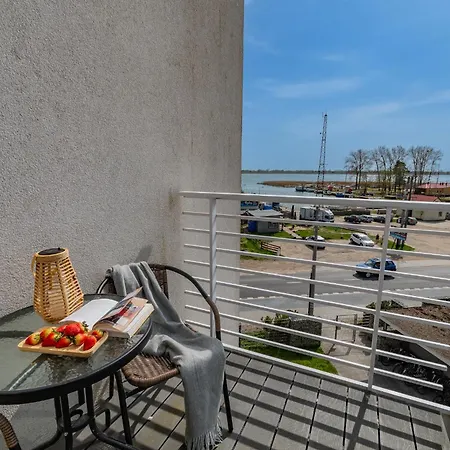 Apartament Ncnk Marina