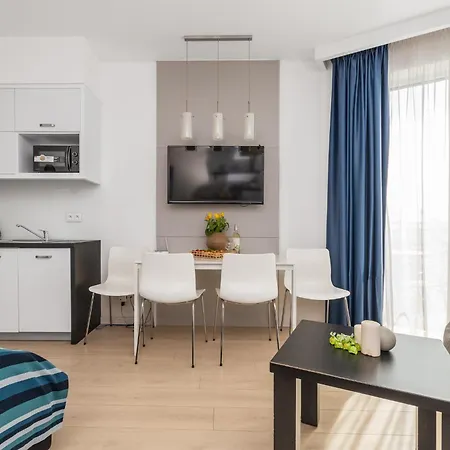 Ncnk Marina Apartament