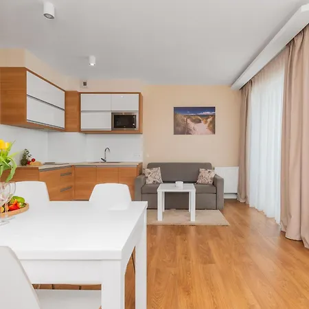 Ncnk Marina Apartament *