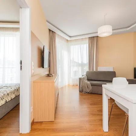 Ncnk Marina Apartament *