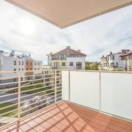 Mierzeja - Marina, Katy Rybackie, 100 M Od Zalewu Wislanego Kąty Rybackie