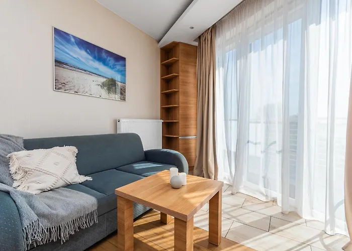 Mierzeja - Marina, Katy Rybackie, 100 M Od Zalewu Wislanego Kąty Rybackie