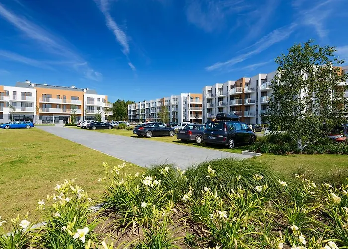 Mierzeja - Marina, Katy Rybackie, 100 M Od Zalewu Wislanego Kąty Rybackie